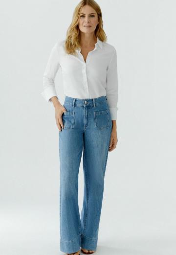Клешеные джинсы