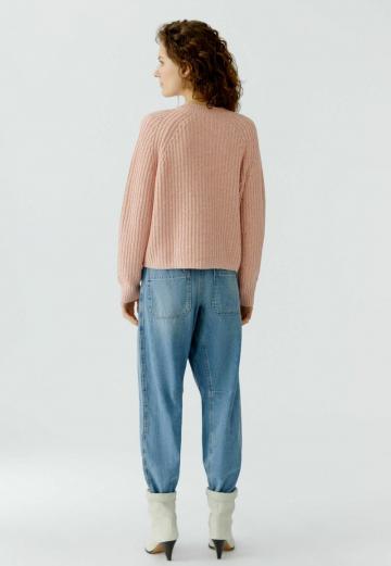 Вязаная кофта