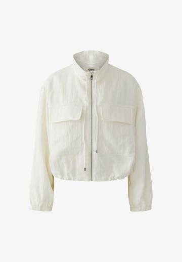 Куртка с накладнымит карманами