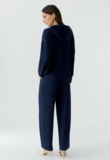 Пуловер с капюшоном