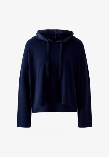 Пуловер с капюшоном