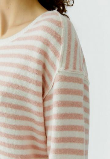 Пуловер с рукавом три четверти