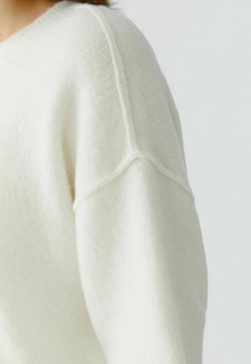 Пуловер с рукавом три четверти