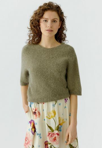 Пуловер с коротким рукавом