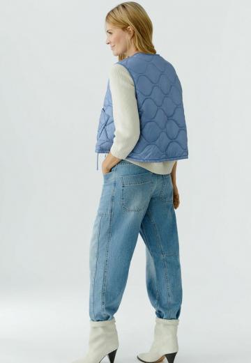 Пуховой жилет