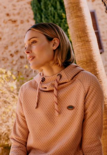 Пуловер с капюшоном