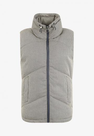 Стеганый жилет