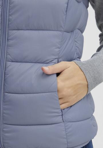 Стеганый жилет