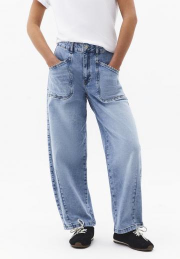 Свободные джинсы