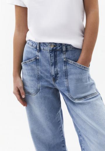 Свободные джинсы