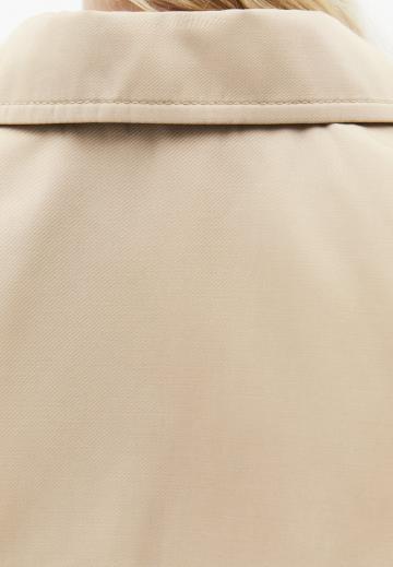 Короткий блейзер