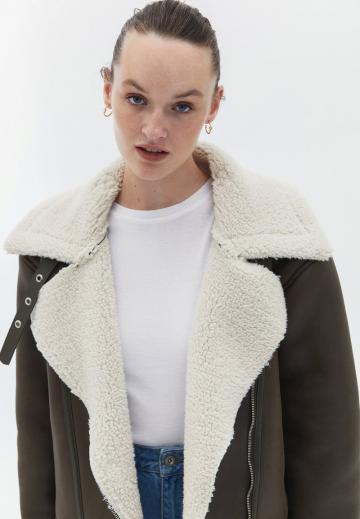 Байкерская куртка