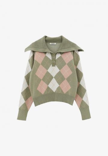 Пуловер с воротником поло