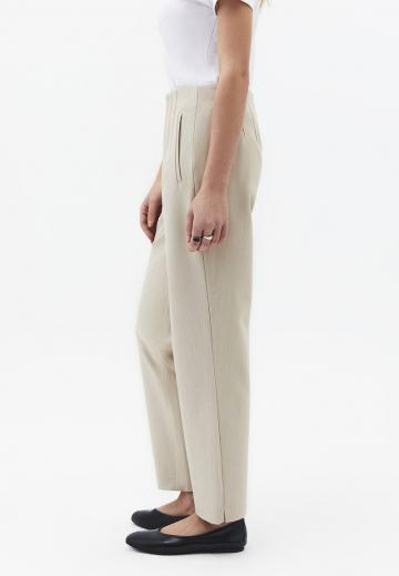 Узкие брюки