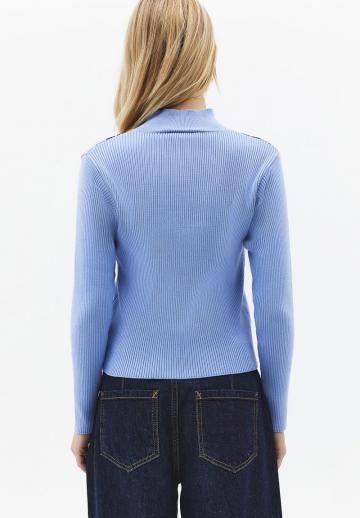 Жаккардовая вязаная кофта