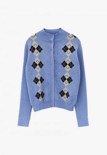 Жаккардовая вязаная кофта
