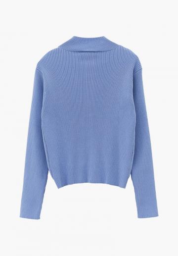 Жаккардовая вязаная кофта