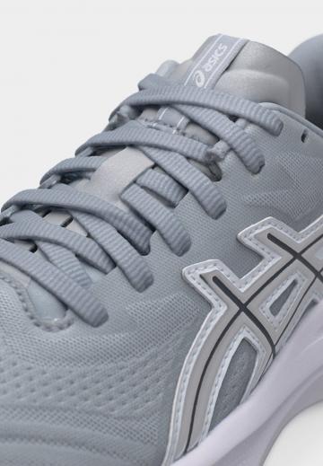 Беговые кроссовки