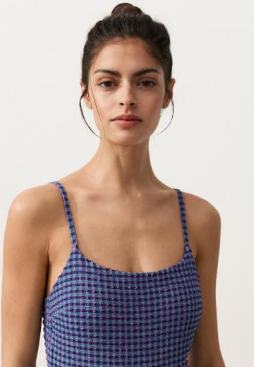 Слитный купальник