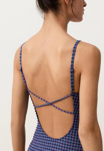 Слитный купальник