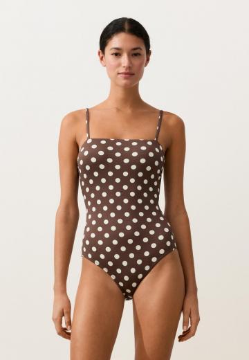 Слитный купальник