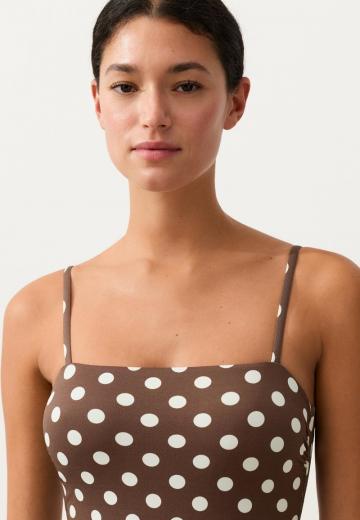 Слитный купальник