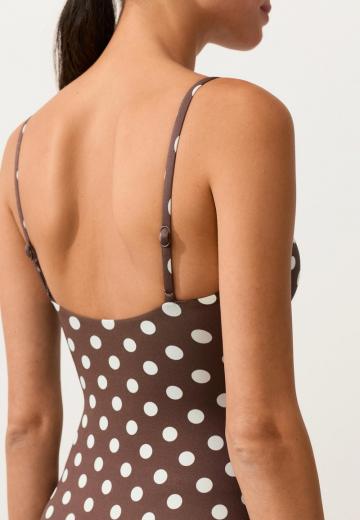 Слитный купальник