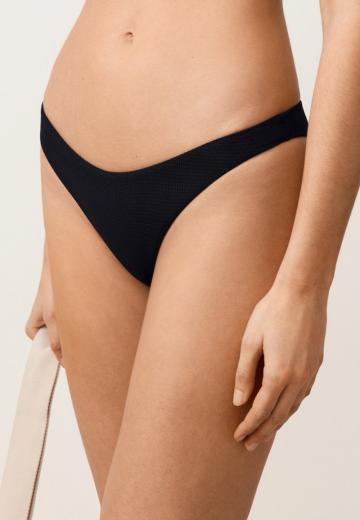 Низ от бикини