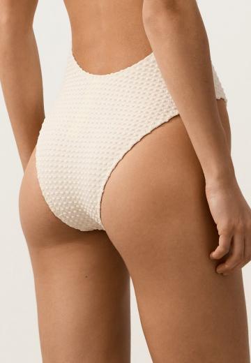 Слитный купальник