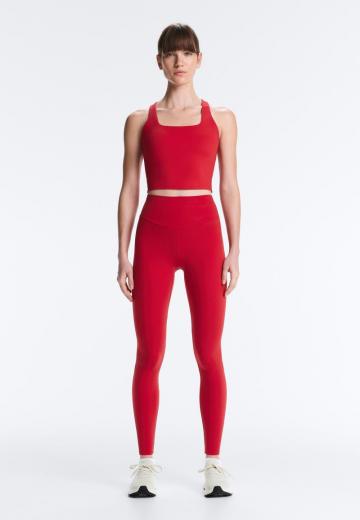 Спортивный топ