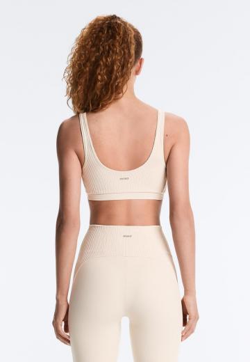 Спортивный бюстгальтер