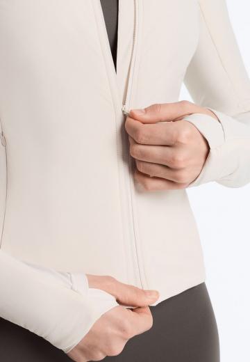 Спортивная куртка