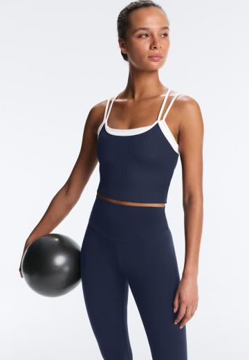 Спортивный бюстгальтер