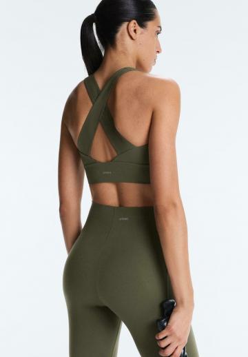 Спортивный бюстгальтер