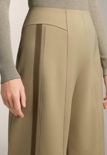 Спортивные штаны