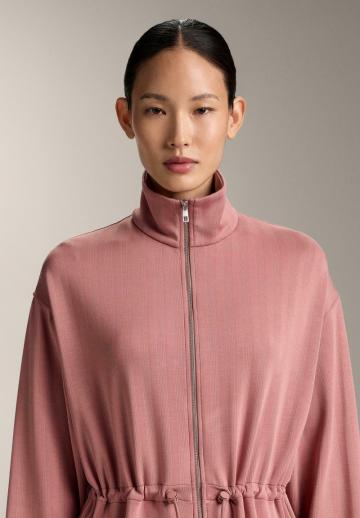 Короткое пальто