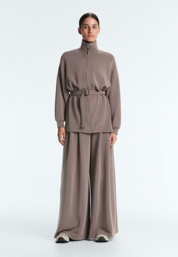 Короткое пальто