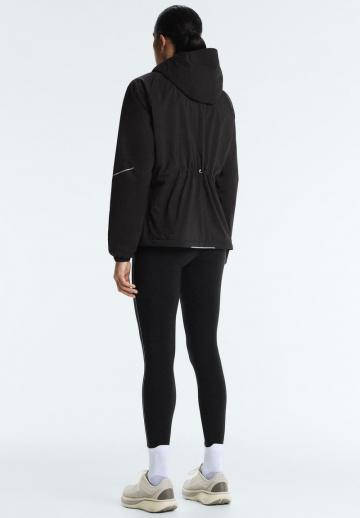 Спортивная куртка