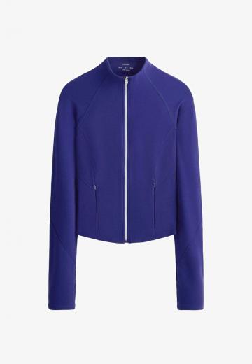 Спортивная куртка