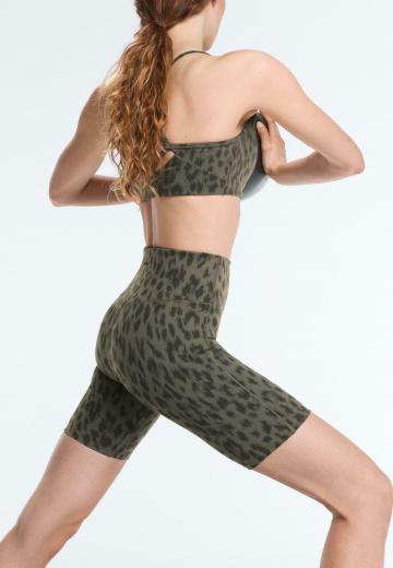 Спортивные штаны