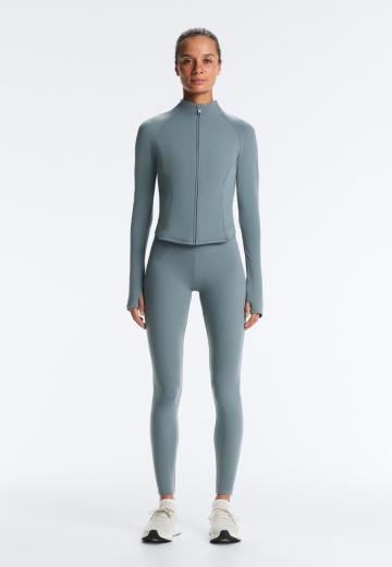 Спортивная куртка