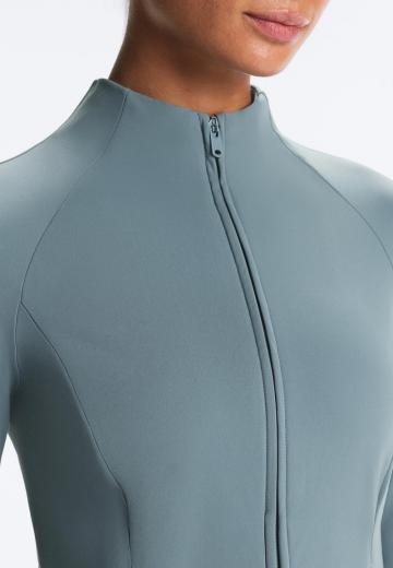 Спортивная куртка