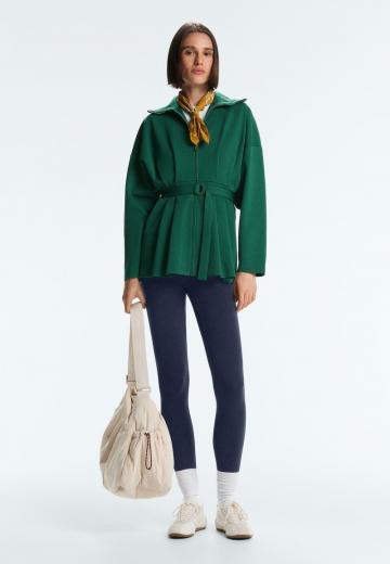 Короткое пальто