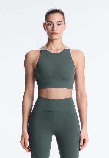 Спортивный бюстгальтер