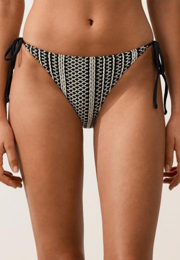 Низ от бикини