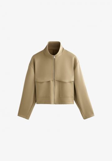 Спортивная куртка