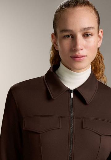 Спортивная куртка