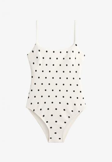 Слитный купальник