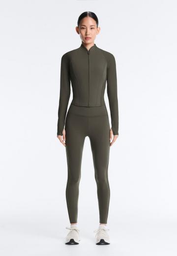 Спортивная куртка