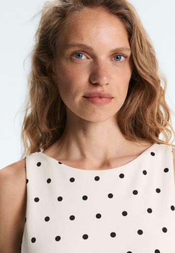 Спортивный топ